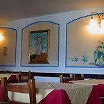 Avalanche - Alpine Boutique 3*