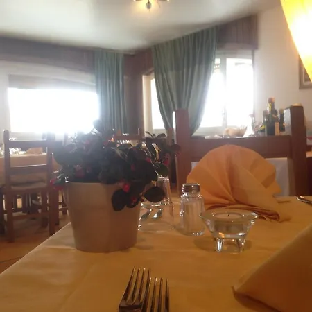 Avalanche - Alpine Boutique 3*