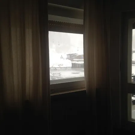 Avalanche - Alpine Boutique 3*