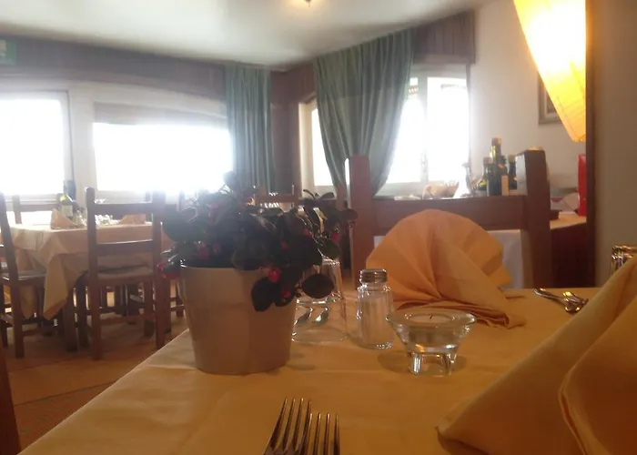 Avalanche - Alpine Boutique 3*